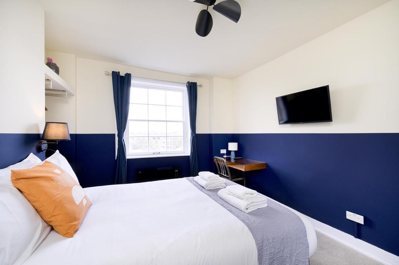 D8 House Apartment ลอนดอน ภายนอก รูปภาพ