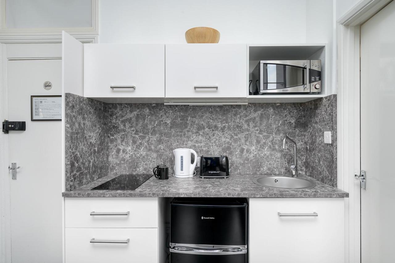 D8 House Apartment ลอนดอน ภายนอก รูปภาพ