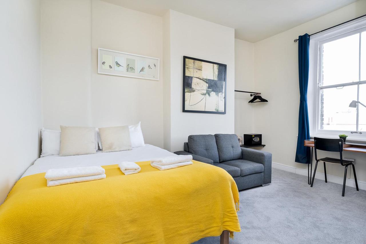 D8 House Apartment ลอนดอน ภายนอก รูปภาพ